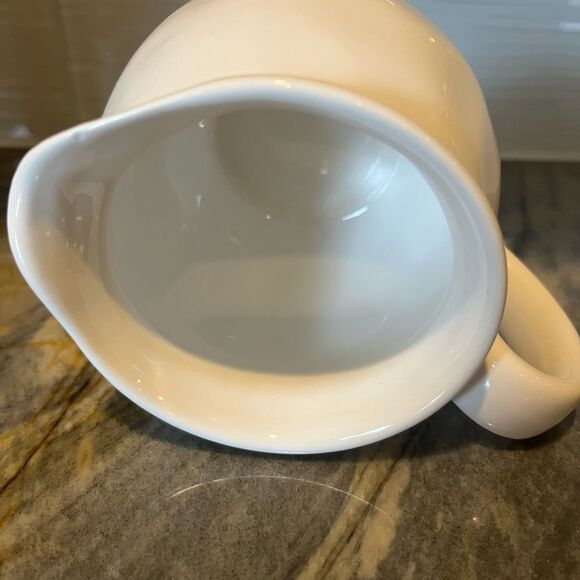 Rae Dunn creamer, coffee cream container pourer - Picture 3 of 4